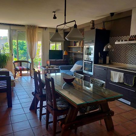 카펠라데스 Una Parada A L'Anoia En Apartamento Compartido 아파트 외부 사진